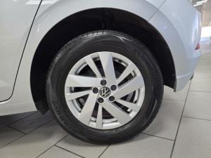 Volkswagen Polo hatch 1.0TSI - Image 8