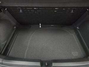 Volkswagen Polo hatch 1.0TSI - Image 9
