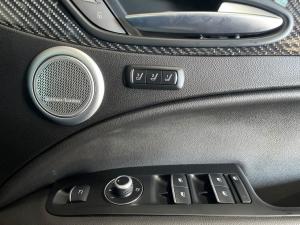 Alfa Romeo Stelvio 2.0T Veloce Q4 - Image 10