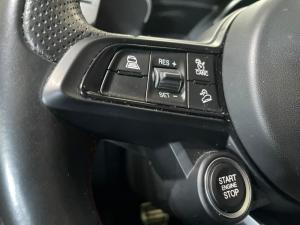 Alfa Romeo Stelvio 2.0T Veloce Q4 - Image 6