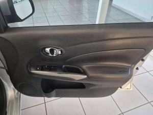 Nissan Almera 1.5 Acenta automatic - Image 8