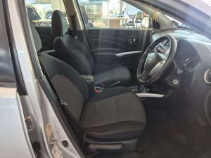 Nissan Almera 1.5 Acenta automatic - Image 9