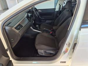 Volkswagen Polo 1.0 TSI Comfortline DSG - Image 12