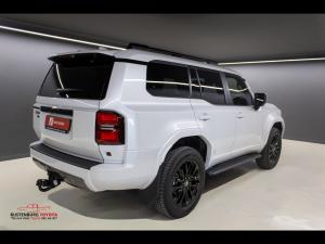 Toyota Land Cruiser Prado 2.8GD VX-L - Image 2
