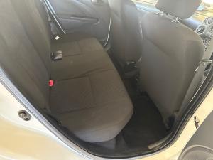 Toyota Etios hatch 1.5 Sprint - Image 15