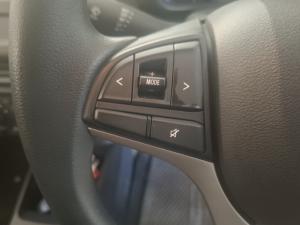 Toyota Vitz 1.0 - Image 9