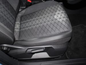 Volkswagen T-CROSS 1.0 TSI R-LINE DSG - Image 17