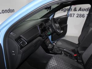 Volkswagen T-CROSS 1.0 TSI R-LINE DSG - Image 18
