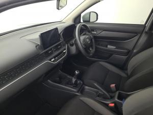 Honda Amaze 1.2 Trend - Image 8