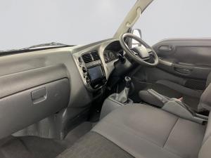 Kia K 2700 WorkhorseS/C - Image 13
