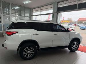 Toyota Fortuner 2.8GD-6 Epic automatic - Image 5