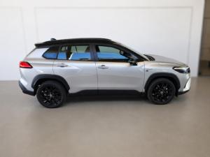 Toyota Corolla Cross 1.8 Hybrid GR-Sport - Image 3