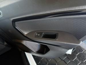 Renault Kiger 1.0 Life - Image 15