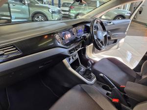 Volkswagen Polo hatch 1.0TSI Life manual - Image 24