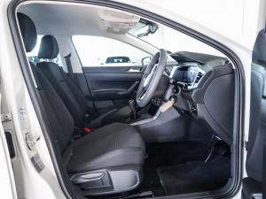Volkswagen Polo hatch 1.0TSI - Image 12