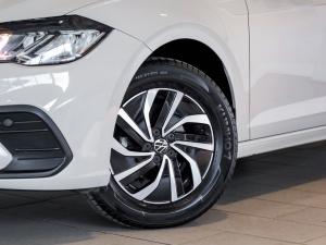 Volkswagen Polo hatch 1.0TSI - Image 4
