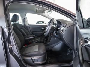 Volkswagen Polo Vivo hatch 1.4 Life - Image 11
