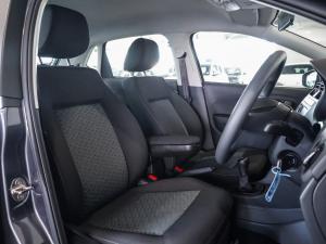 Volkswagen Polo Vivo hatch 1.4 Life - Image 14