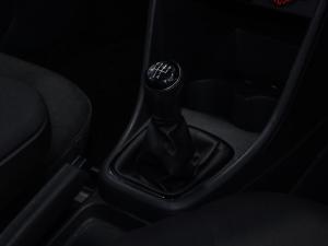 Volkswagen Polo Vivo hatch 1.4 Life - Image 21
