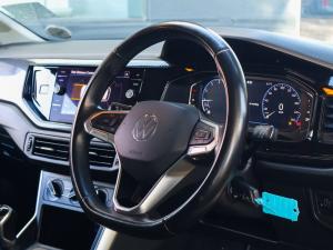 Volkswagen Polo hatch 1.0TSI Life manual - Image 11