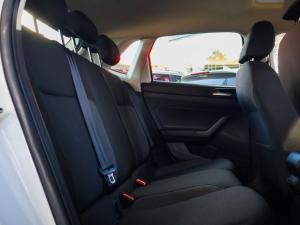 Volkswagen Polo hatch 1.0TSI Life manual - Image 13