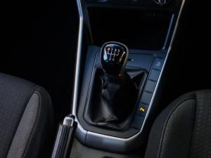 Volkswagen Polo hatch 1.0TSI Life manual - Image 16