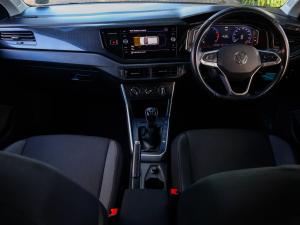 Volkswagen Polo hatch 1.0TSI Life manual - Image 17