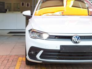 Volkswagen Polo hatch 1.0TSI Life manual - Image 2