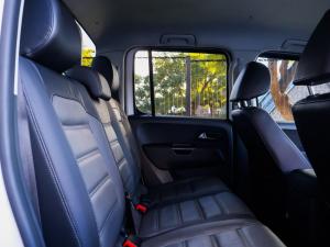 Volkswagen Amarok 2.0BiTDI double cab Highline auto - Image 12