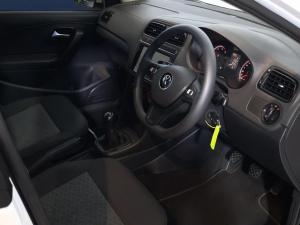 Volkswagen Polo Vivo hatch 1.4 Life - Image 14