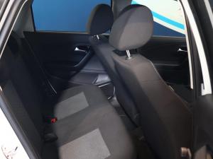 Volkswagen Polo Vivo hatch 1.4 Life - Image 20