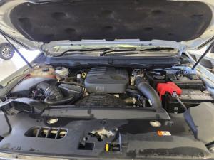 Ford Everest 2.2TDCi XLT auto - Image 8