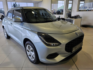 Suzuki Swift 1.2 GL+ auto - Image 1