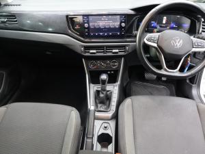 Volkswagen Polo hatch 1.0TSI Life auto - Image 11