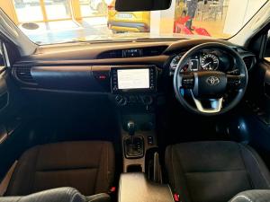 Toyota Hilux 2.4GD-6 double cab Raider auto - Image 17