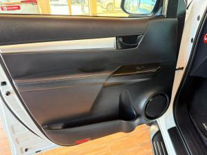Toyota Hilux 2.4GD-6 double cab Raider auto - Image 24