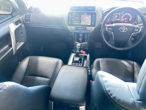 Toyota Land Cruiser Prado 2.8GD VX-L - Image 11