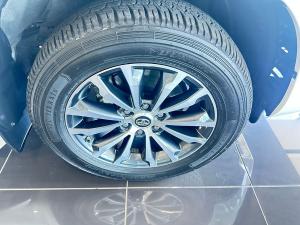 Toyota Land Cruiser Prado 2.8GD VX-L - Image 8