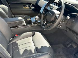 Land Rover Range Rover Sport D350 Dynamic HSE - Image 10