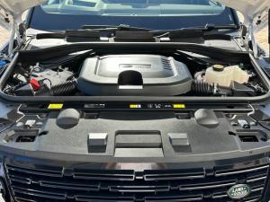 Land Rover Range Rover Sport D350 Dynamic HSE - Image 16