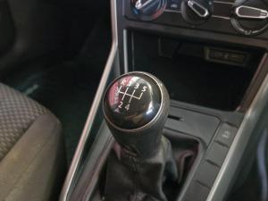 Volkswagen Polo hatch 1.0TSI Trendline - Image 25