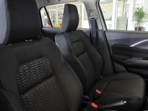 Suzuki Swift 1.2 GL+ manual - Image 13