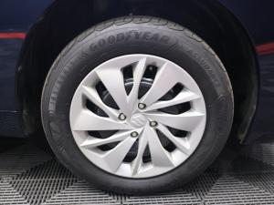 Suzuki Baleno 1.5 GL manual - Image 10