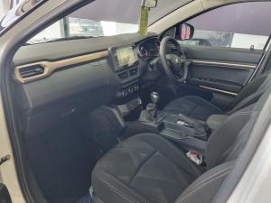 Renault Kiger 1.0 Turbo Express panel van - Image 12