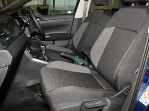 Volkswagen Polo hatch 1.0TSI Life manual - Image 10