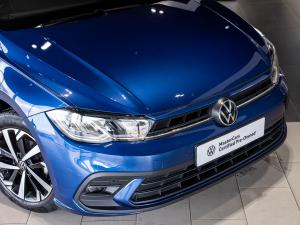 Volkswagen Polo hatch 1.0TSI Life manual - Image 4