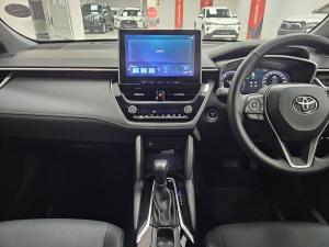Toyota Corolla Cross 1.8 HEV XR - Image 11