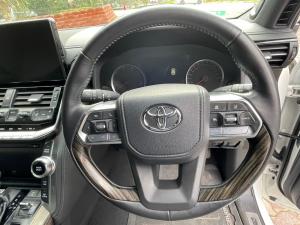 Toyota Land Cruiser 300 3.3D ZX - Image 8