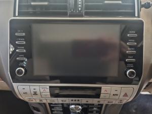Toyota Prado VX-L 2.8GD automatic - Image 12