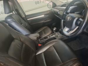 Toyota Hilux 2.8 GD-6 Raider 4X4 automaticD/C - Image 14